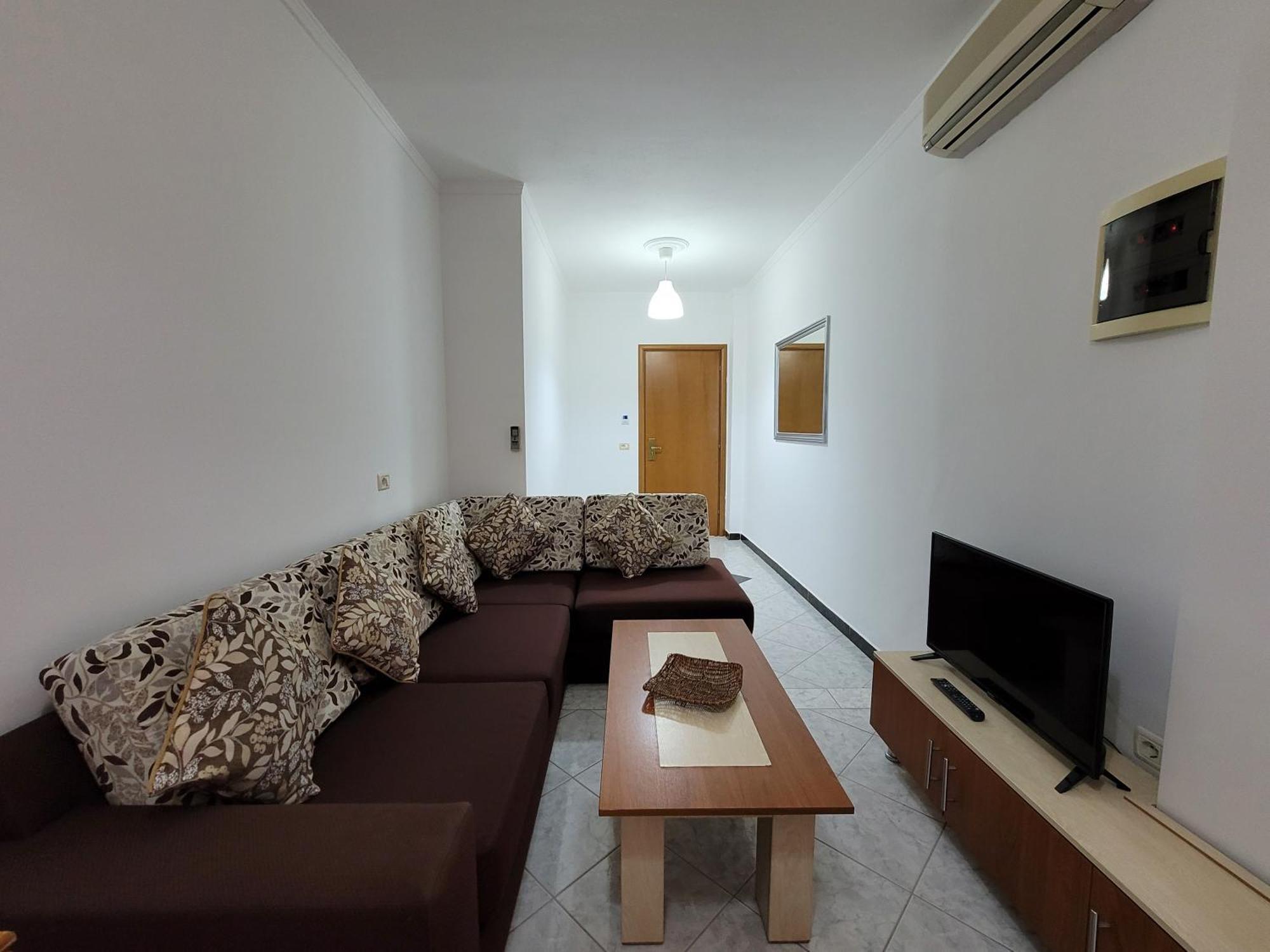 City Center Gjordeni Apartments Ксамил Экстерьер фото
